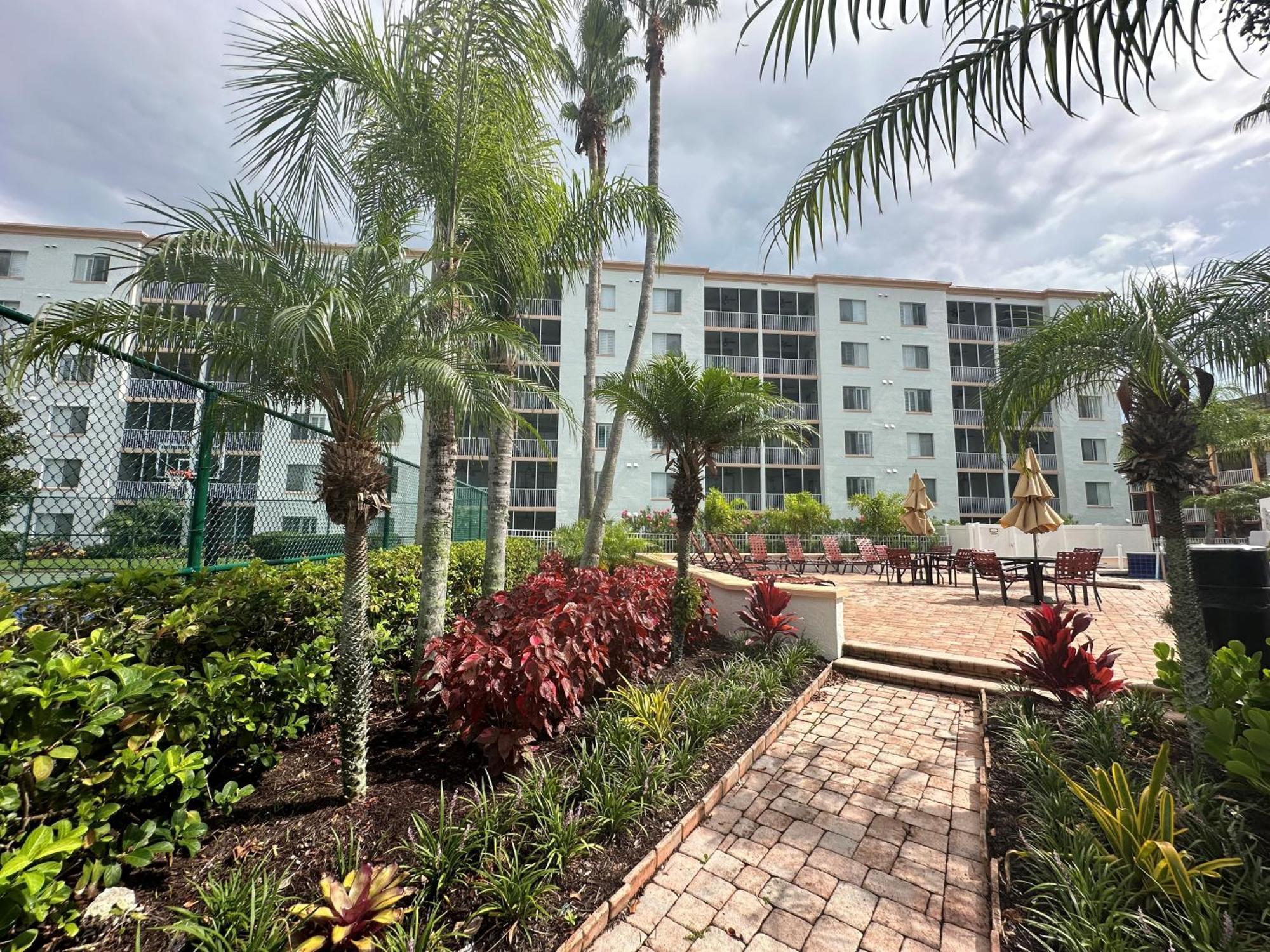 Bluegreen Vacations Orlando'S Sunshine Resort Exterior photo